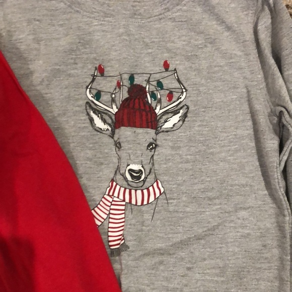XS Long Sleeve T-shirt Christmas Bundle - Picture 2 of 3